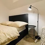 House Flow, 3 Room, Free 2 Parking Apartmán