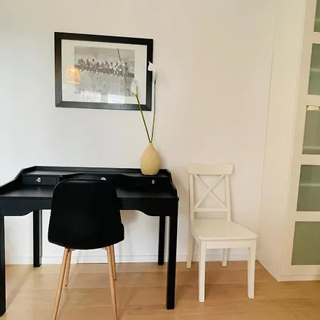 House Flow, 3 With Terrace, Free 2 Parking Apartment Bratislava
