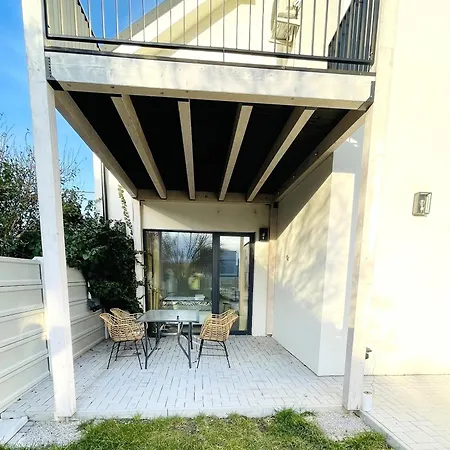 House Flow, 3 With Terrace, Free 2 Parking *