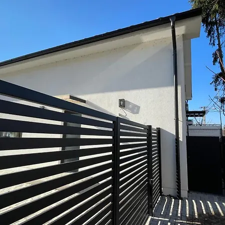 House Flow, 3 With Terrace, Free 2 Parking Apartment