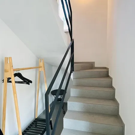 Apartment House Flow, 3 With Terrace, Free 2 Parking