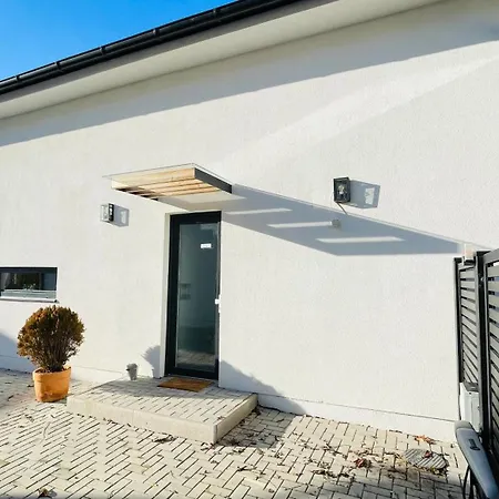 House Flow, 3 With Terrace, Free 2 Parking * Bratislava