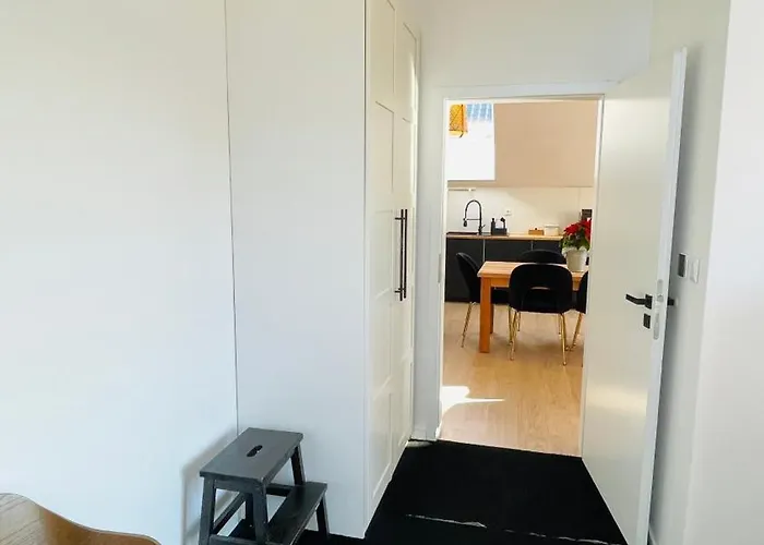 House Flow, 3 Room, Free 2 Parking Appartamento