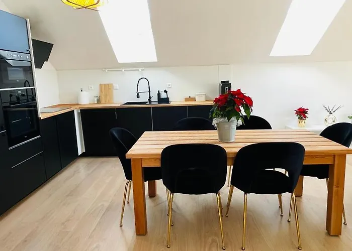House Flow, 3 Room, Free 2 Parking Appartamento Bratislava