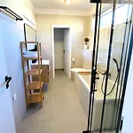 House Flow, 3 Room, Free 2 Parking * Bratysława
