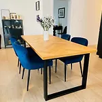 House Flow, 3 Room, Free 2 Parking Bratysława