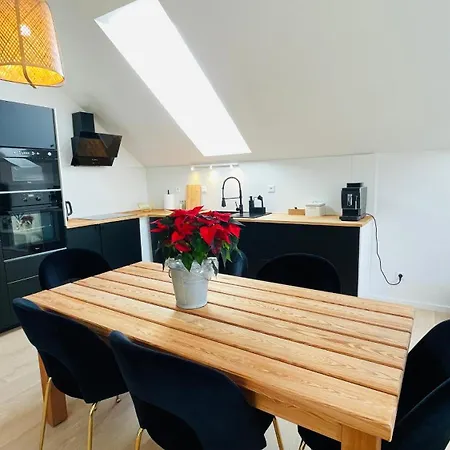 House Flow, 3 Room, Free 2 Parking