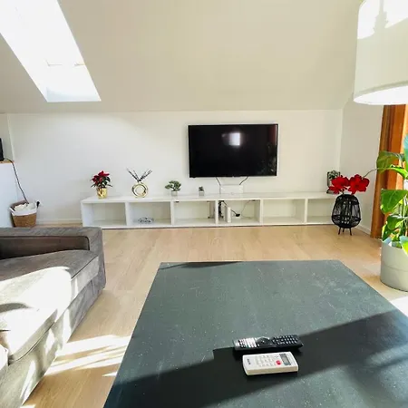 Апартаменты House Flow, 3 Room, Free 2 Parking Братислава